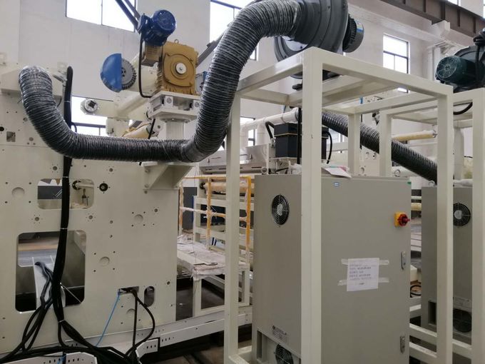 自動熱い溶解の白くおよび青の急速な冷却装置が付いているプラスチック ラミネーション機械 0